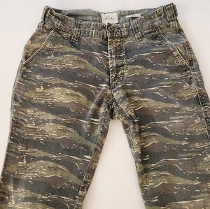 Koto x UO Skinny Tiger Print Camo Men Chino